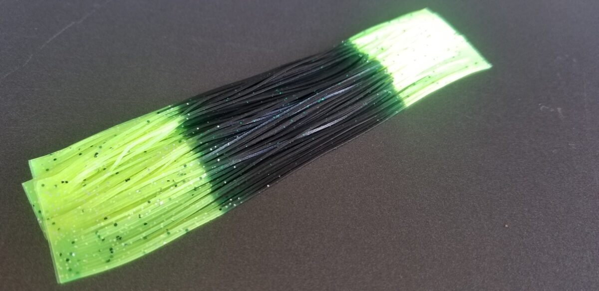 Dinger Jigs - Rubber Legs - Black with Chartreuse tips
