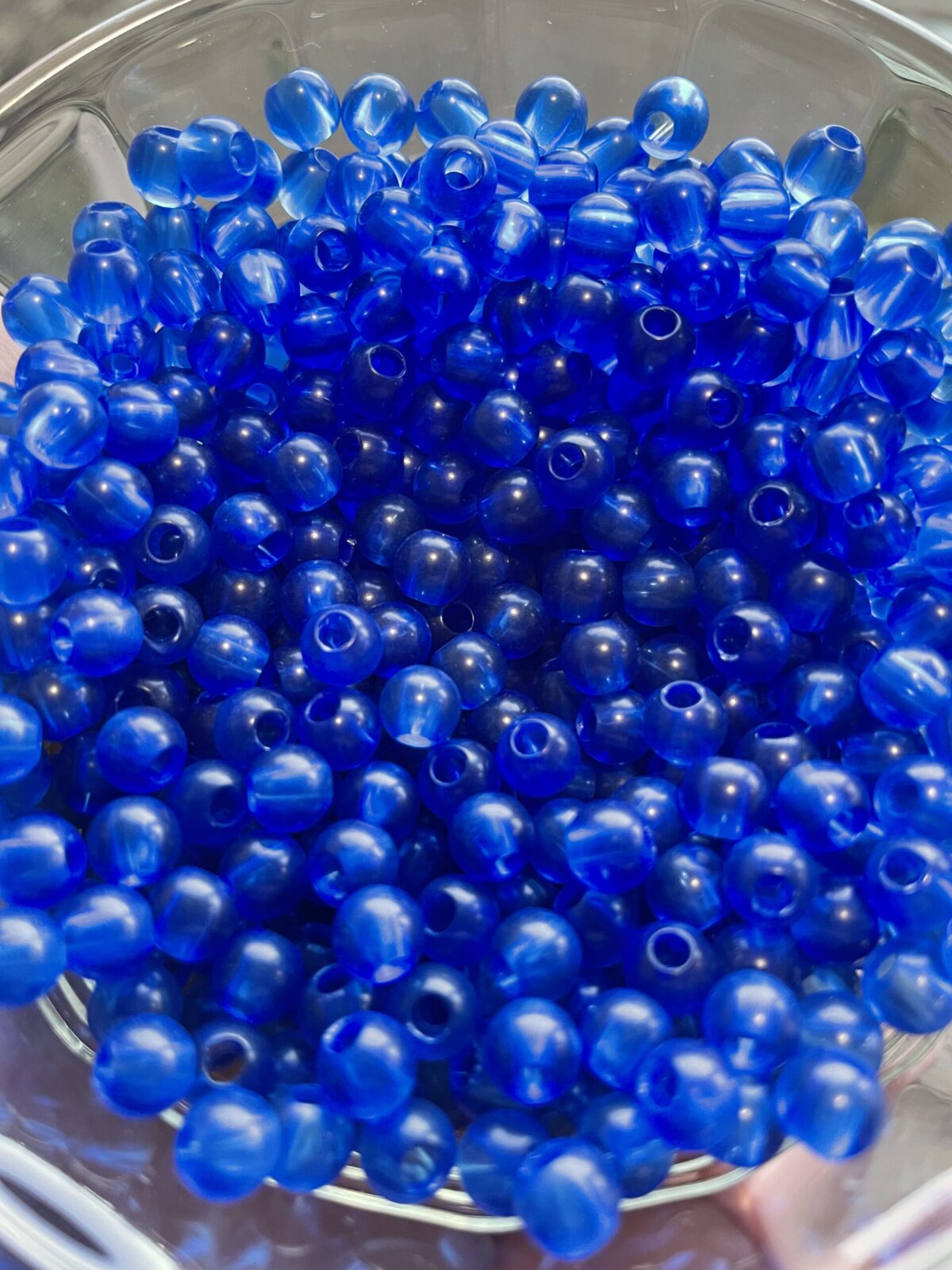 Pre-drilled jig beads